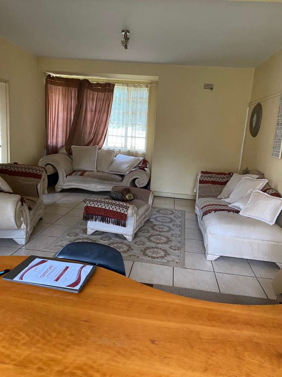 To Let 3 Bedroom Property for Rent in Bedelia Free State